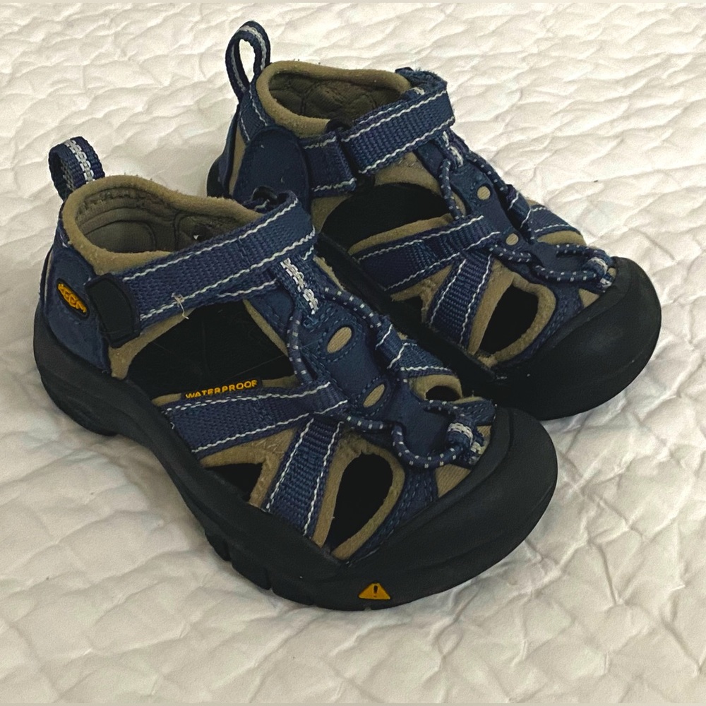 Keen Water Sandal Toddler Size 8